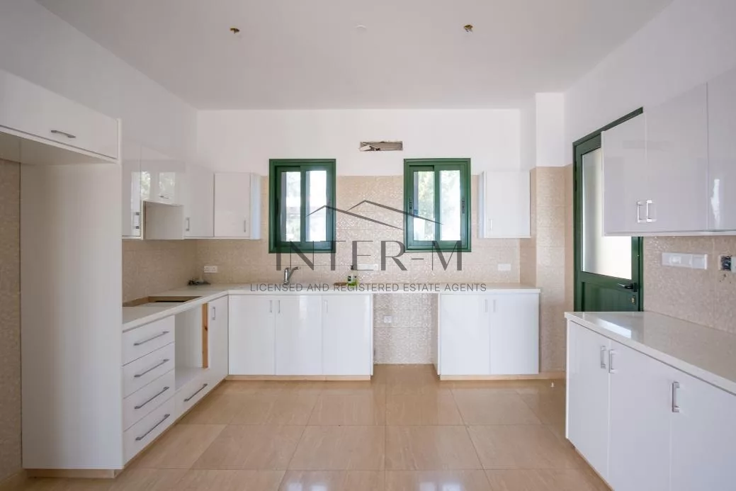 For Sale - Detached House In Peyia, Paphos (3 Bedroom) φωτογραφία 8