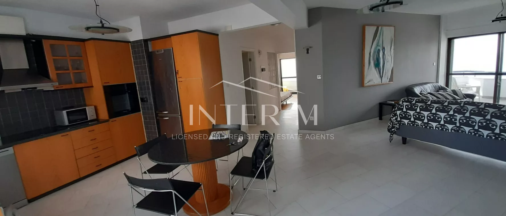 Beautiful  Penthouse Fоr Sаle,Neapolis,Limassol (2 Bedroom) φωτογραφία 5