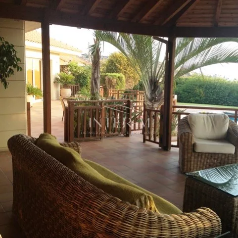Beutiful Villa For Rent In Agios Tychon, Limassol  (4 Bedroom) φωτογραφία 20