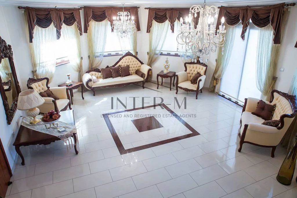 Luxury 6-Bedroom Villa For Sale In Agia Fyla, Limassol, Cyprus photo 11