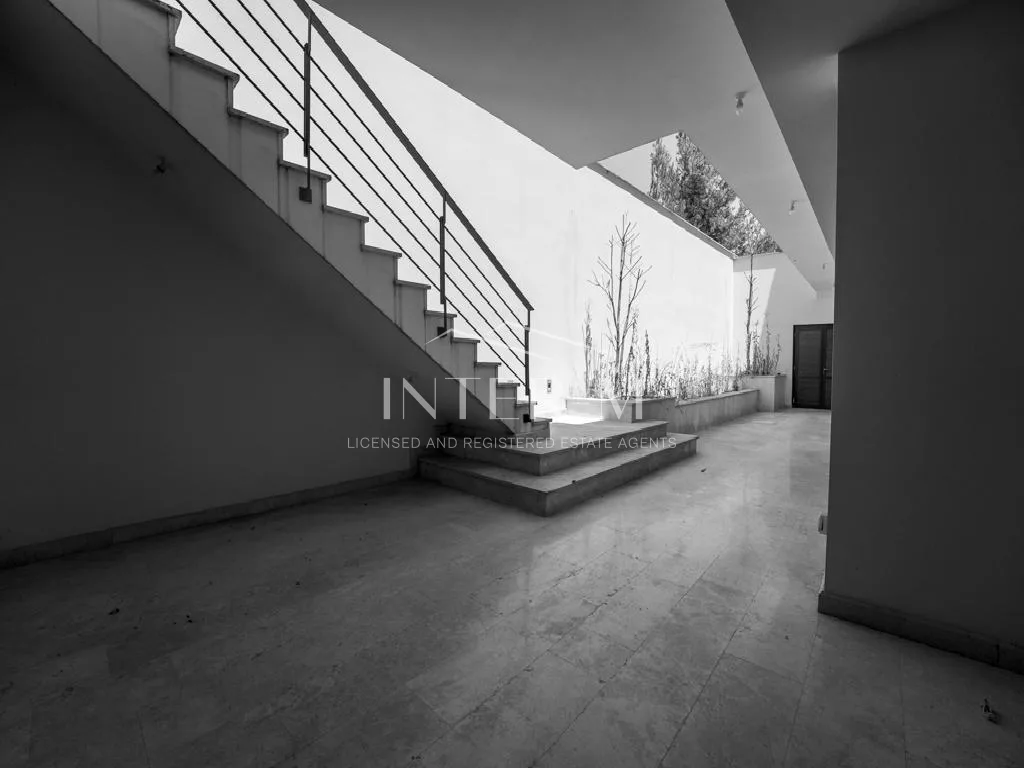 Breathtaking Luxurious Villa For Sale In Strovolos, Nicosia (5 Bedroom) φωτογραφία 18