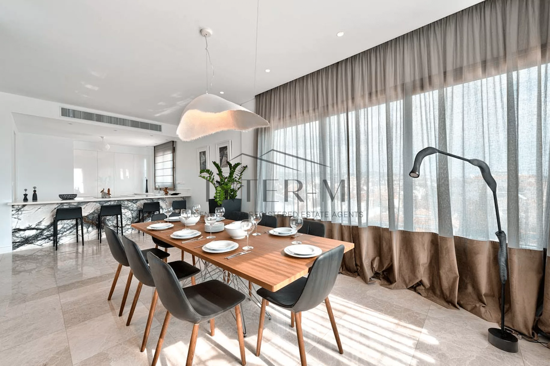 Luxury Apartment For Sale (3 Bedroom) photo 9