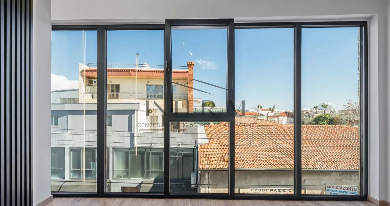 Unique Fully Renovated Offices For Rent In The Historical Center Of Limassol, Cyprus φωτογραφία 11