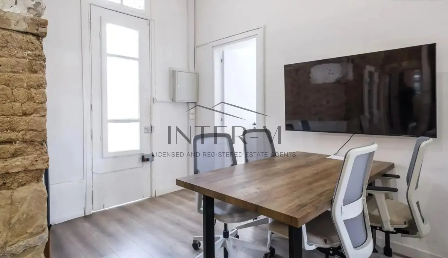 Spacious Fully Renovated Office Building In The Heart Of Limassol, Cyprus(300 Sq.m) photo 12