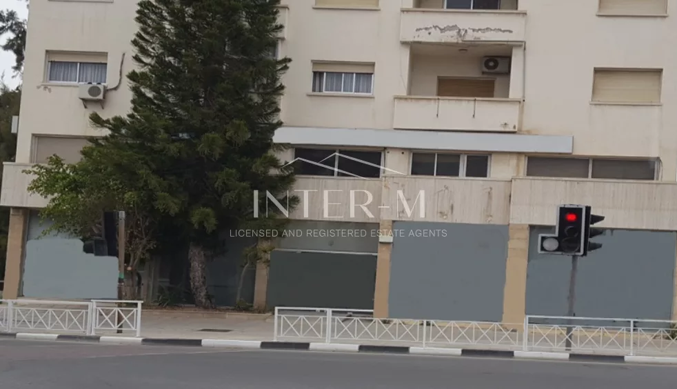 Shop With Basement On Griva Digeni Avenue, Larnaca
