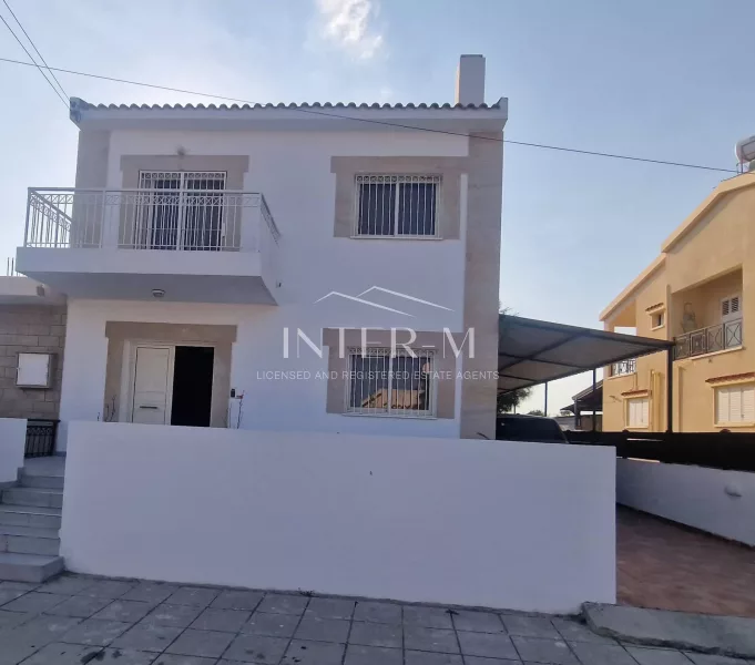 Semi-detached house for sale in Dromolaxia,  Larnaca, Cyprus  φωτογραφία 2