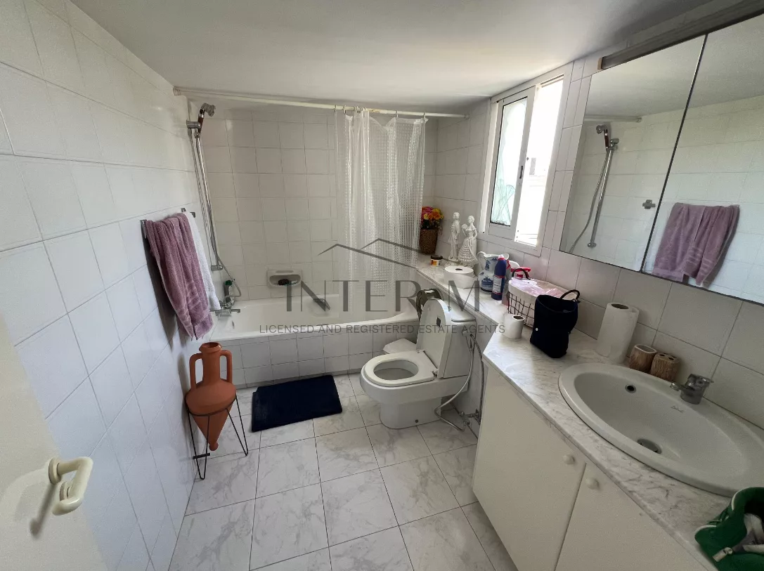 Beautiful Apartment To Sale,In Katholiki, Limassol (4 Bedroom) φωτογραφία 15