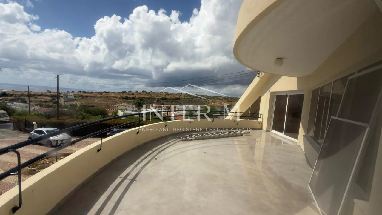 Villa For Rent in Episkopi, Limassol, Cyprus photo 9