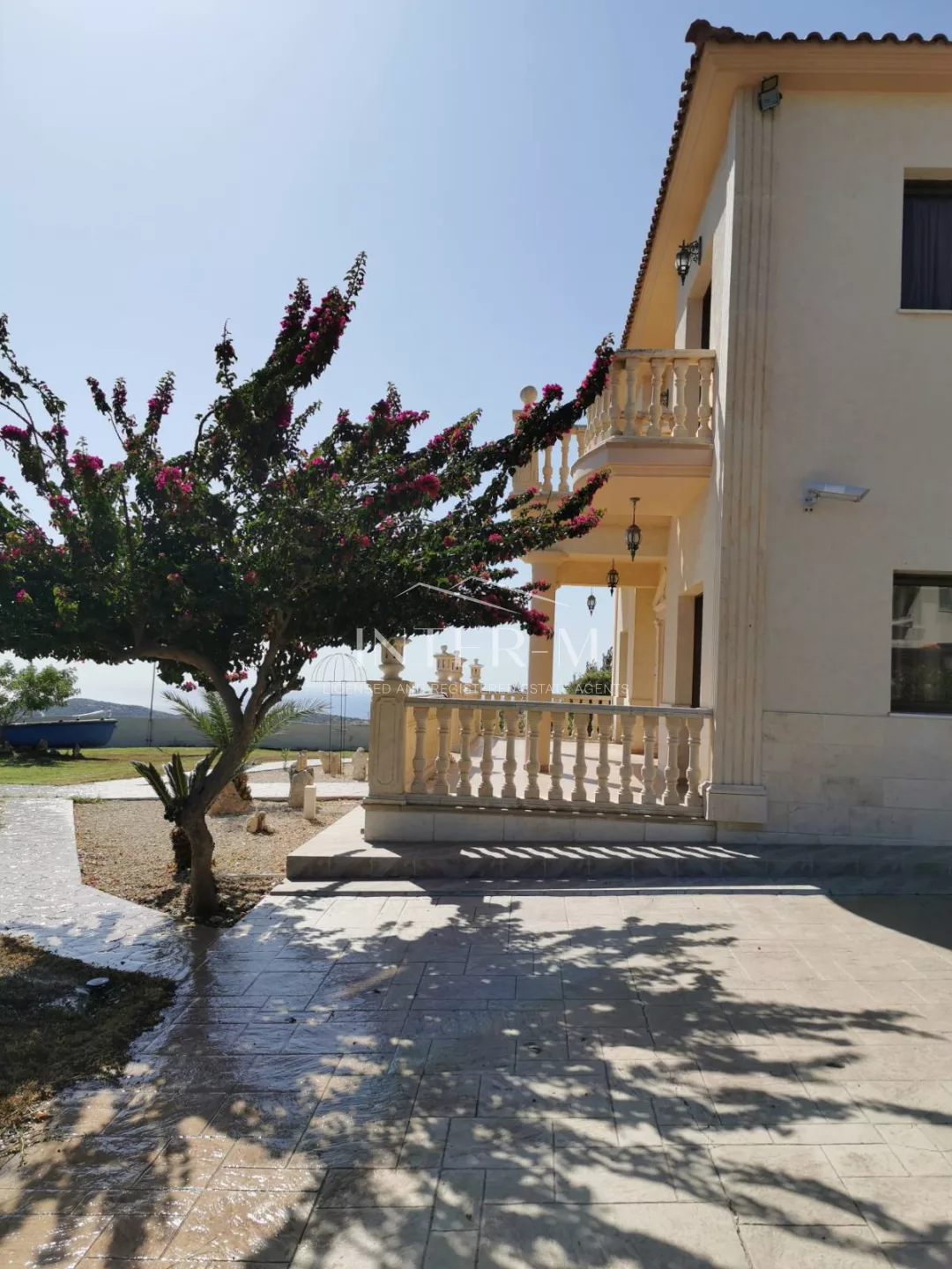 Privileged  Villa For Rent In Pareklisia  (5 Bedroom) φωτογραφία 7