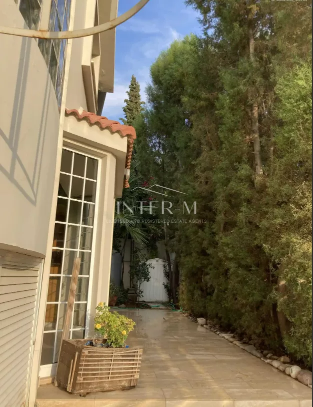 Semi- Detached House For Sale In Nicosia, Lakatamia  (4 Bedroom) φωτογραφία 6