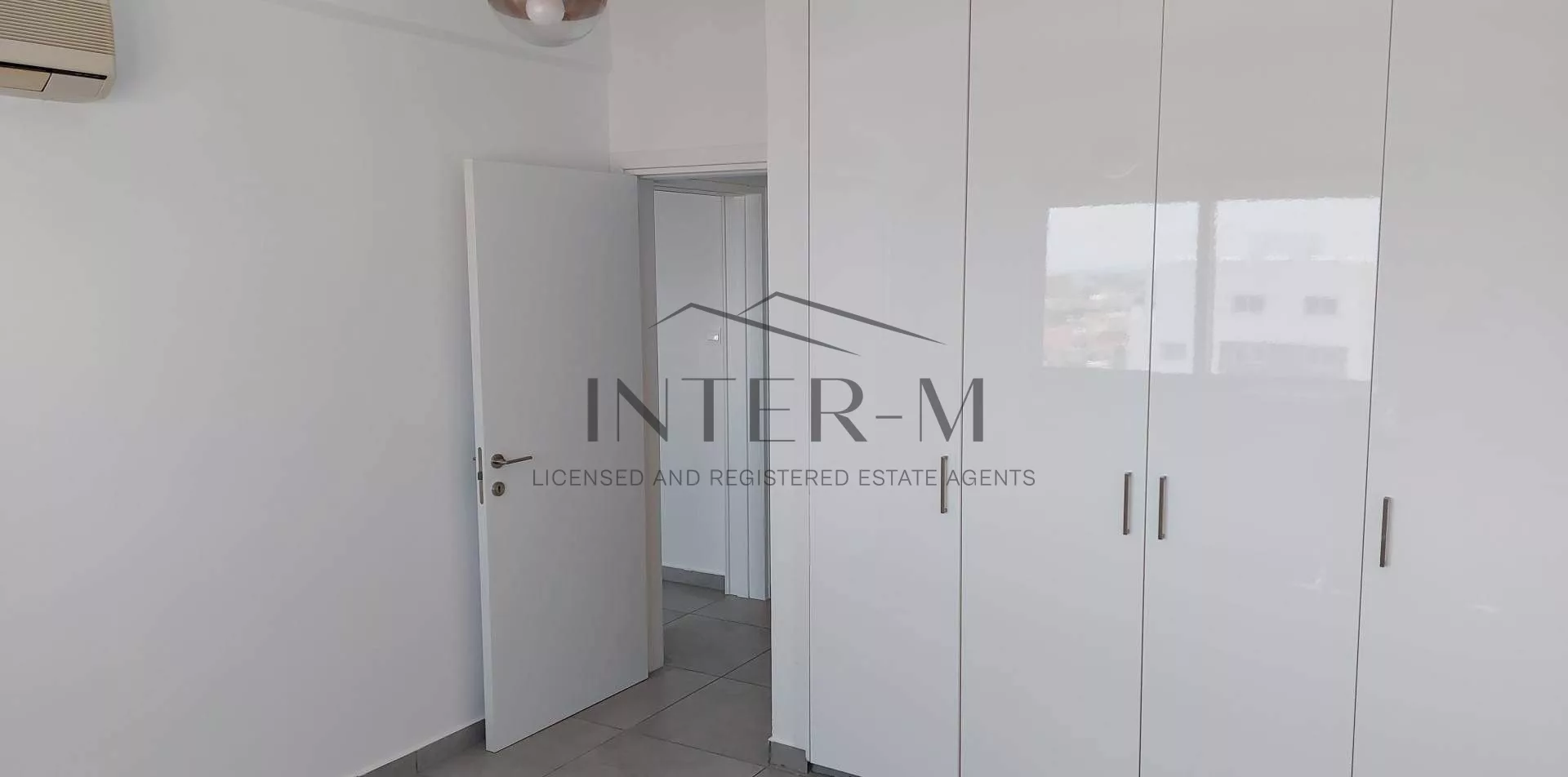 Apartment In Mesa Geitnia For Rent  (3 Bedroom) photo 7