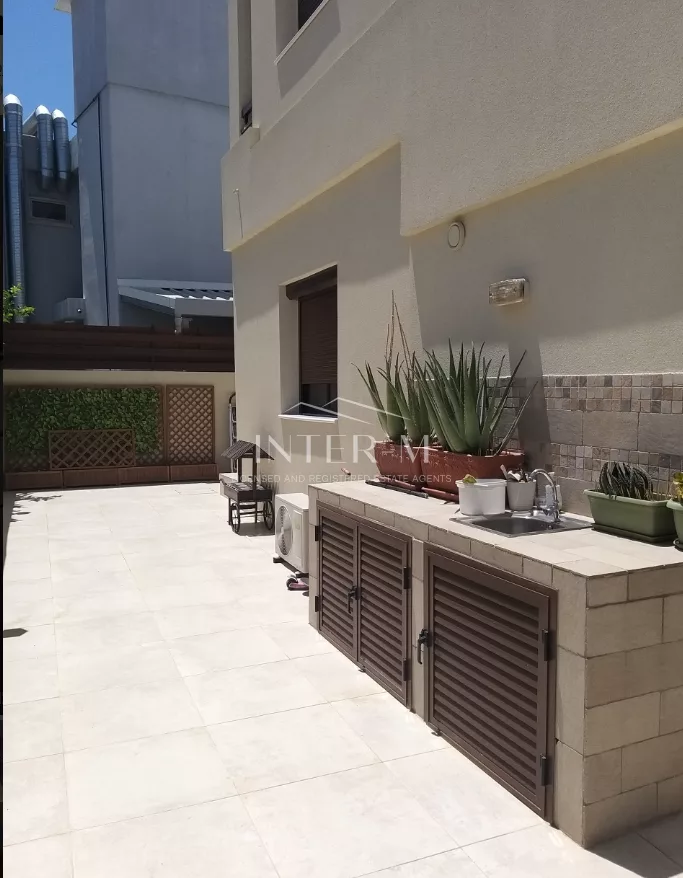 Beautiful House For Sale In Agios Nektarios , Limassol   (6 Bedroom) φωτογραφία 13