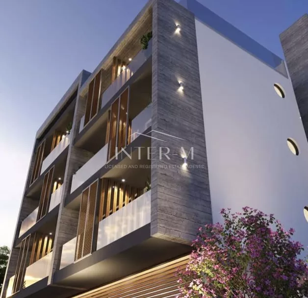 Residential Building For Sale In Zakaki  (18 Bedroom) photo 13