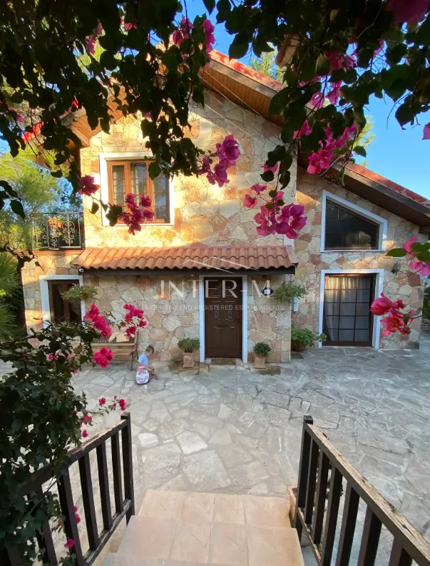 Beautiful  Detached House Fоr Sаle,Limassol, Souni  (4 Bedroom)