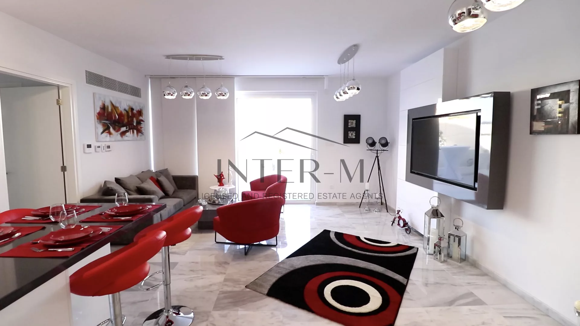 Luxurious Sea Front Apartment In Makenzie  (2 Bedroom)