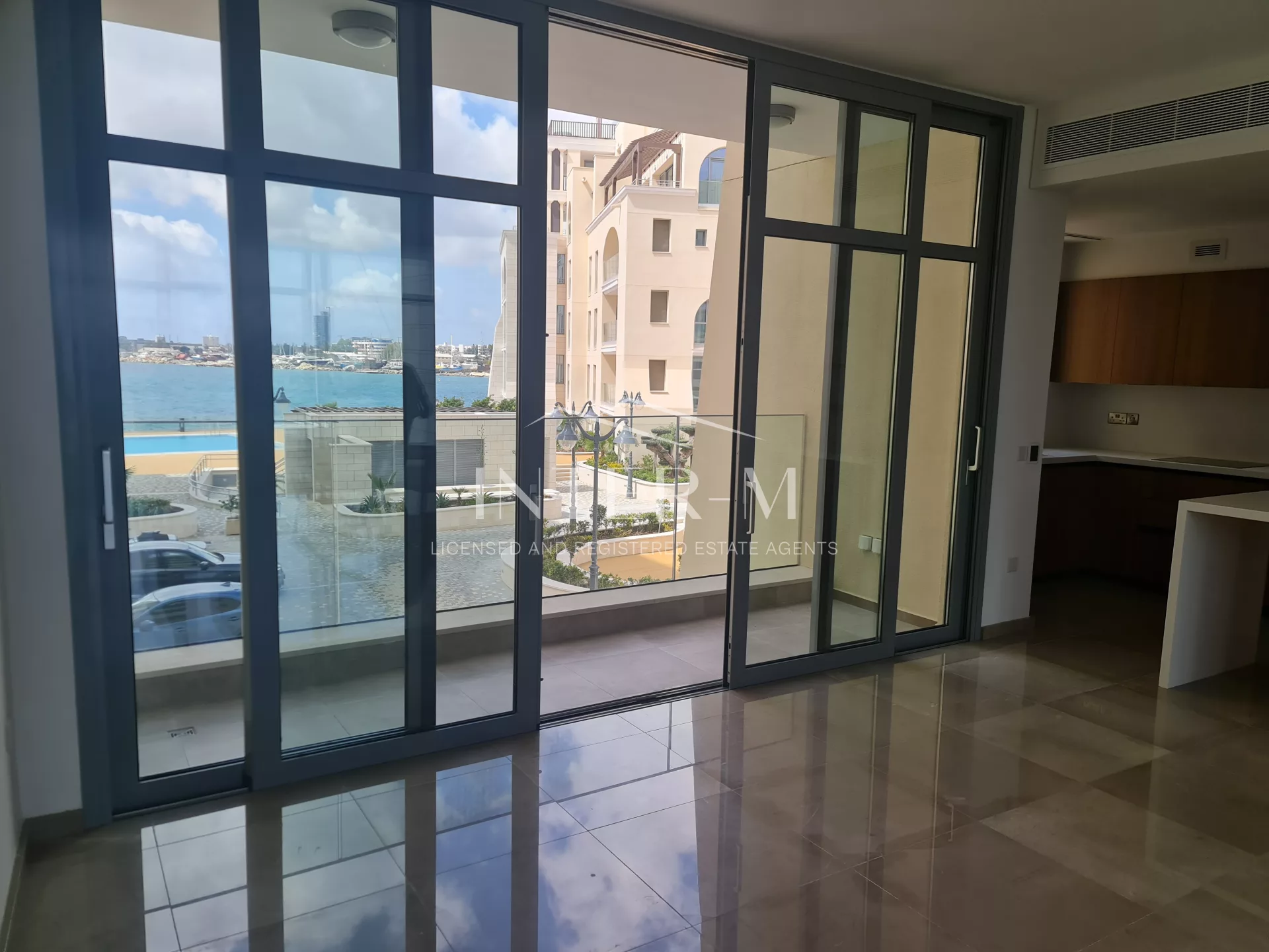 Apartment For Sale In Castle Residences, Marina Limassol  (3 Bedroom) φωτογραφία 13