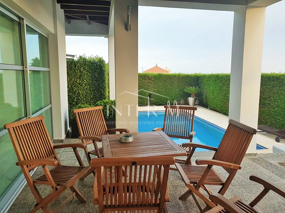 Villa For Rent In Episkopi (3 Bedroom) photo 16