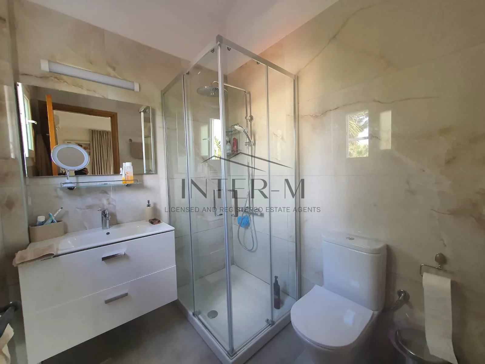 Stunning Villa For Rent In Foinikaria, Limassol (4 Bedroom) photo 21