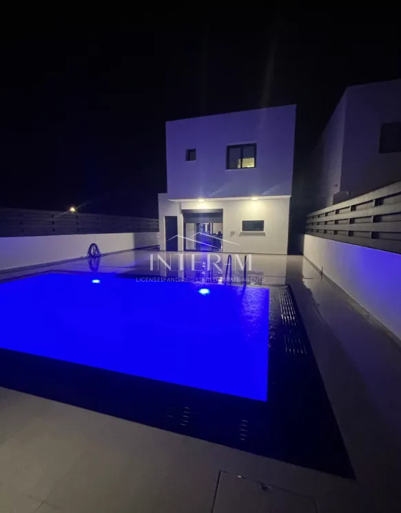 Luxurious 3-Bedroom Villa For Rent – Krassia, Larnaca,Cyprus (3 Bedroom) photo 14