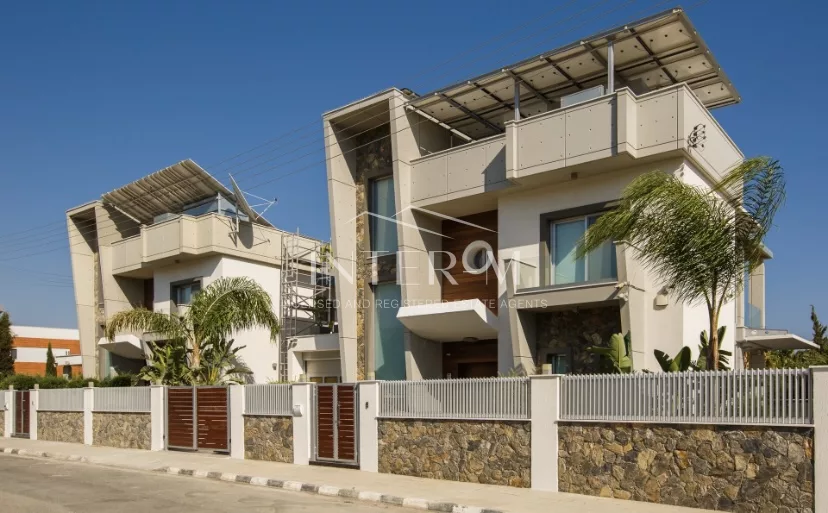 Brand New Villa For Sale In Agios Tychonas, Limassol (4 Bedroom)