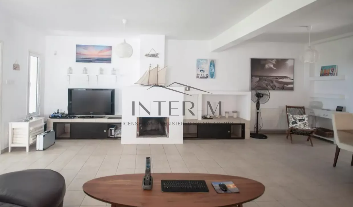 Exclusive 4-Bedroom Beachfront Villa For Sale – Meneou / Pervolia, Larnaca,Cyprus (4 Bedroom) photo 9
