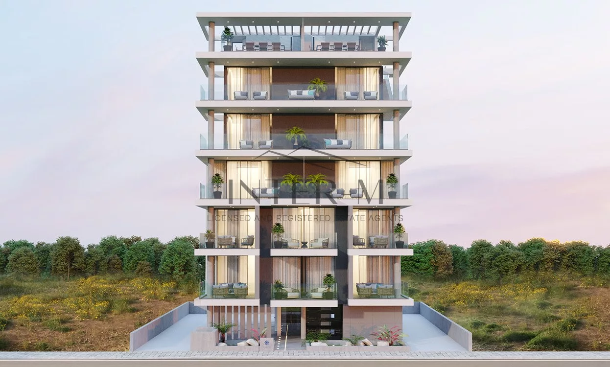 Luxury Penthouse  For Sale In New Marina , Larnaca (3 Bedroom)