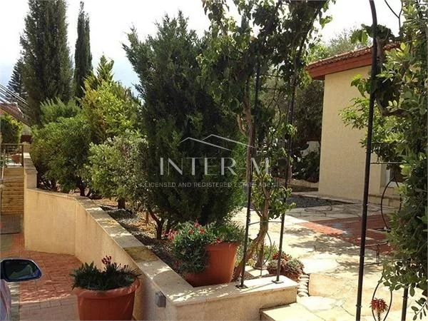 Upper Floor House For Rent In Kolossi, Limassol (3 Bedroom) φωτογραφία 2
