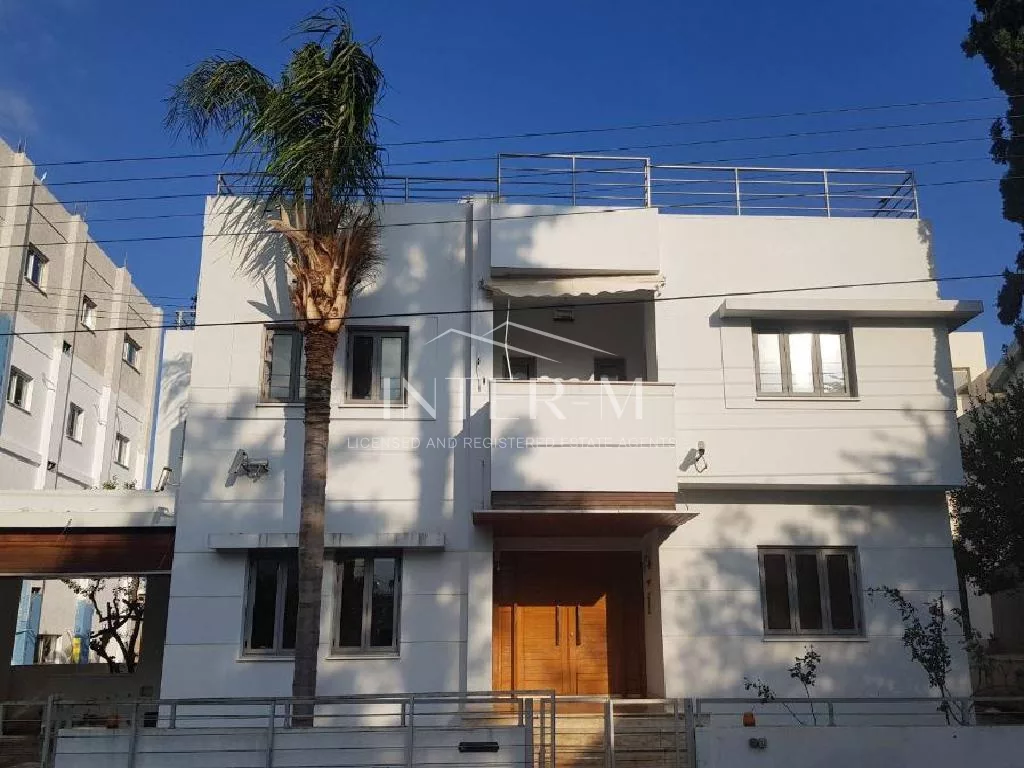 House In Agios Nikolaos, Larnaka (6 Bedroom)