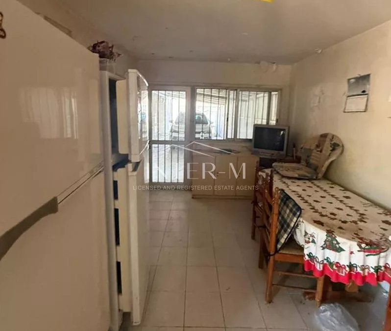 Spacious Upper Floor 5-Bedroom Residence And Yard For Sale In Kakopetria, Nicosia, Cyprus(1,097 Sq.m) photo 14