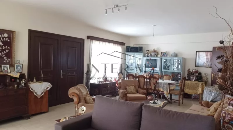Stylish 3-Bedroom Detached House For Sale In Agios Therapon, Limassol, Cyprus photo 5
