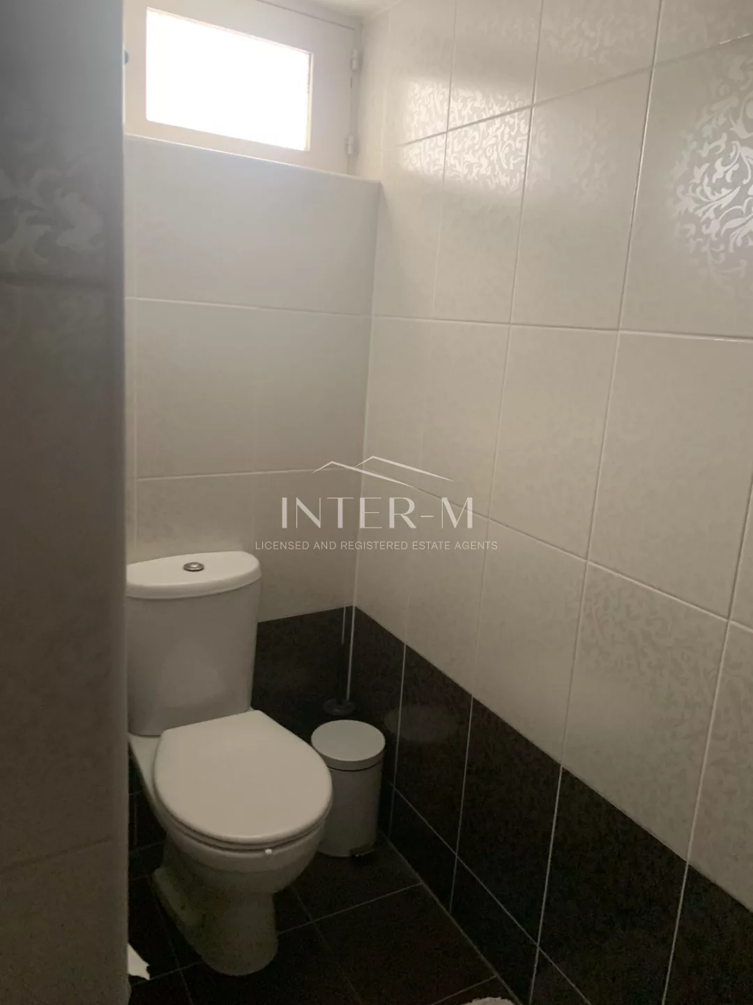 Traditional And Fully Renovated Office For Rent In City Center photo 12