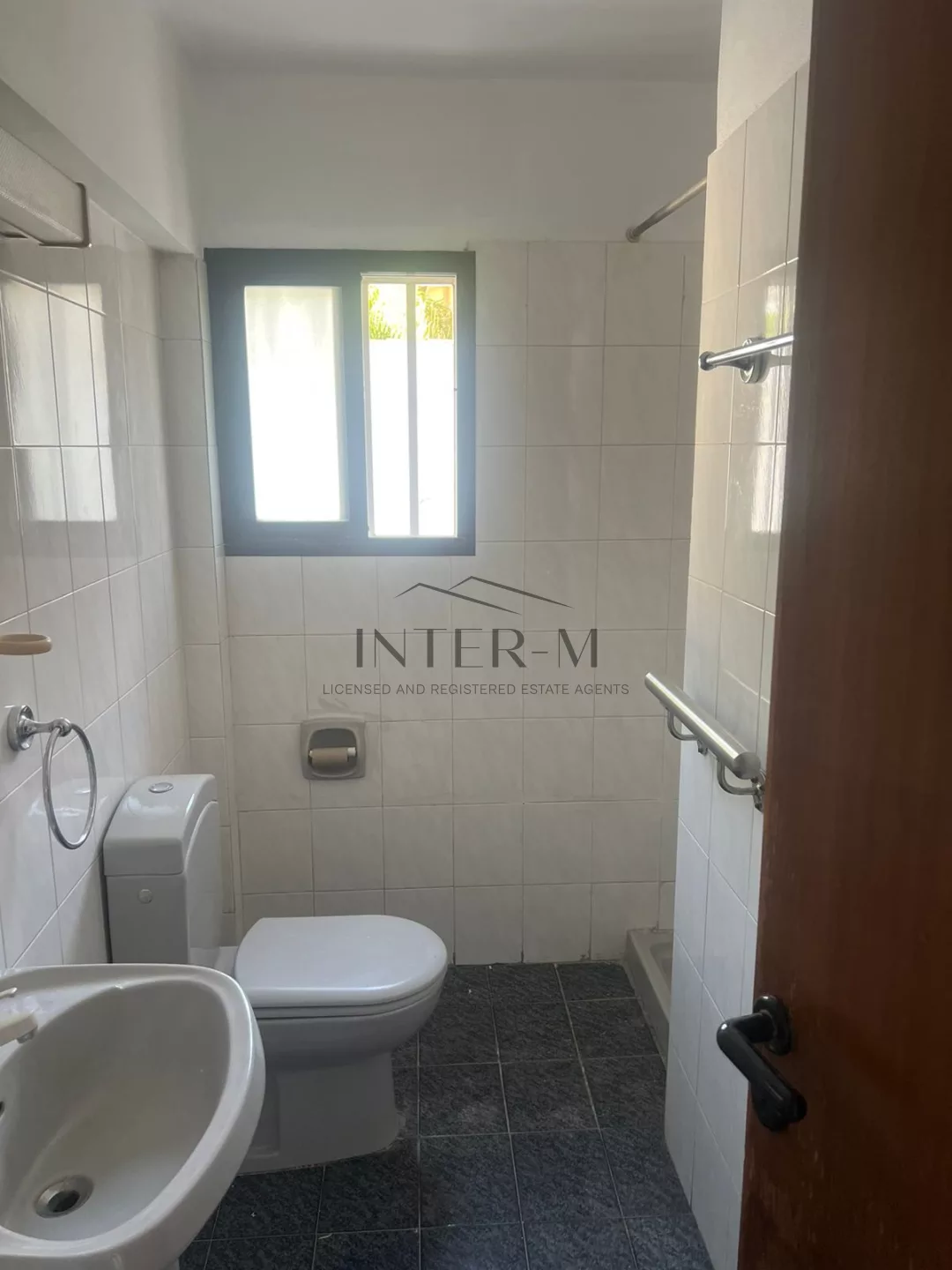 Office For Rent Is Mesa Geitonia , Limassol φωτογραφία 14