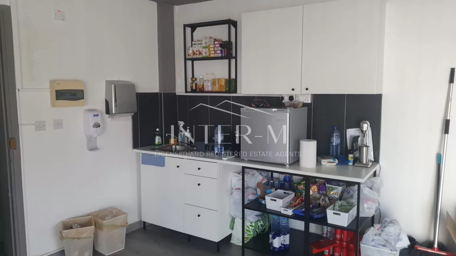 Prime Office Space For Rent In Limassol’s City Center, Cyprus - Pentadromos Anexartisias photo 8