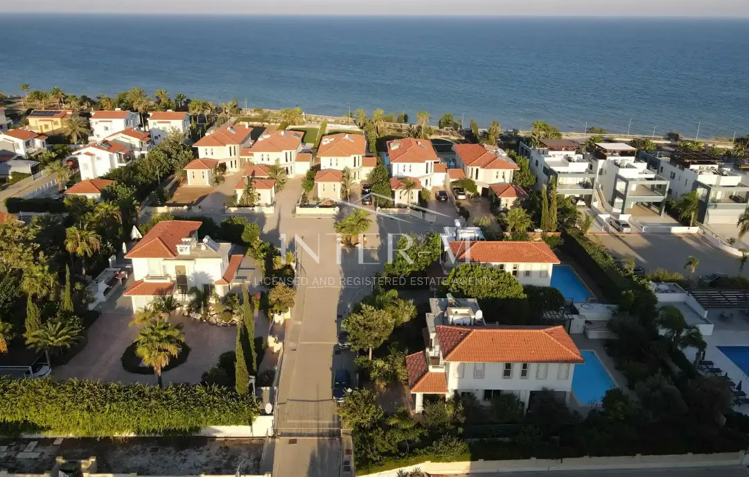 Luxurious 5-Bedroom Beachfront Villa For Sale,Perivolia, Larnaca, Cyprus (5 Bedroom) photo 6