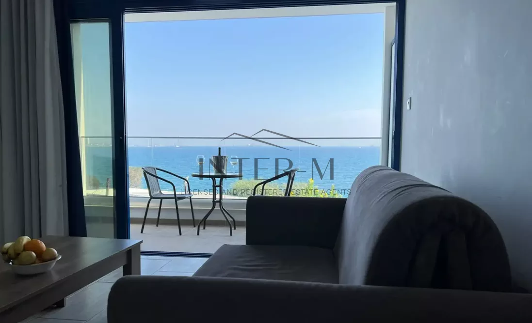 LUXURY BEACHFRONT STUDIO APARTMENT FOR RENT – PENTAKOMO, LIMASSOL,CYRPUS φωτογραφία 1