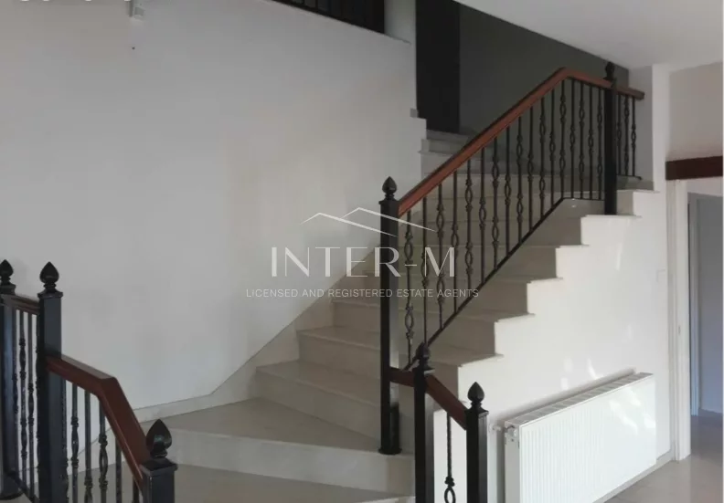 Luxury Villa For Rent In Pareklisia Limassol (6 Bedroom) photo 4