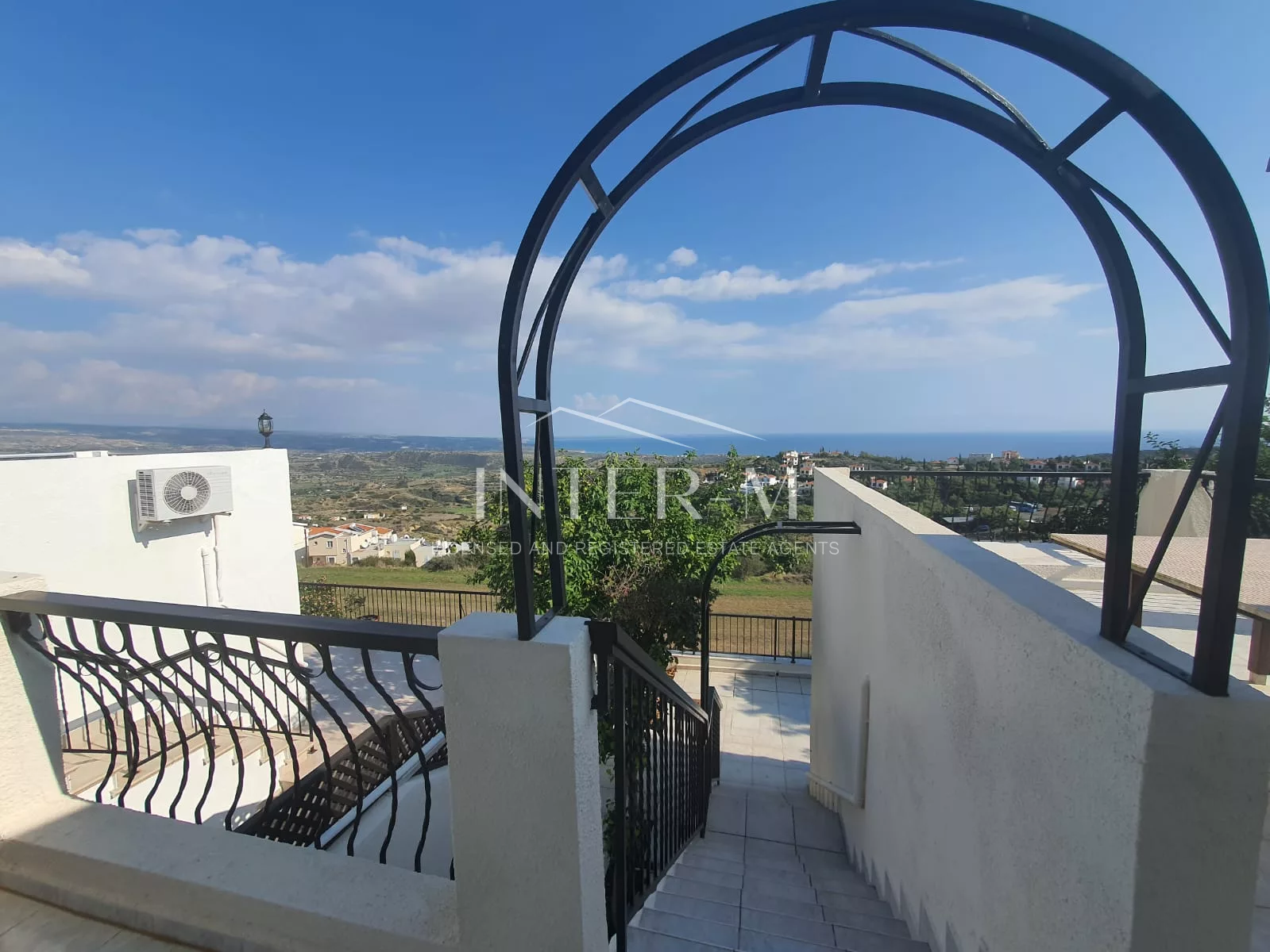 Cozy Maisonette Apartment For Rent In Pissouri Village, Limassol (3 Bedroom) photo 5