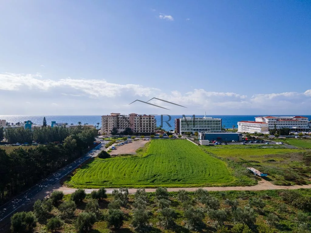 For Sale - Touristic Land In Geroskipou  (10724 Sq.m) photo 8
