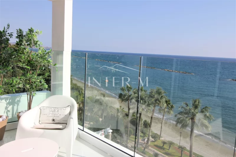Beachfront Apartment In Agios Tychonas, Limassol, Cyprus (2 Bedroom)