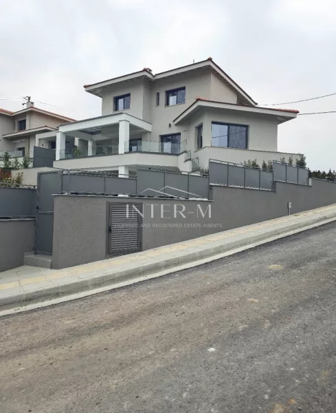 Villa For Sale In Parekklisia , Limassol  (4 Bedroom) photo 3