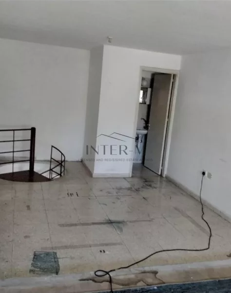 Shop With Mezzanine In Ayios Nektarios Area, Limassol φωτογραφία 3