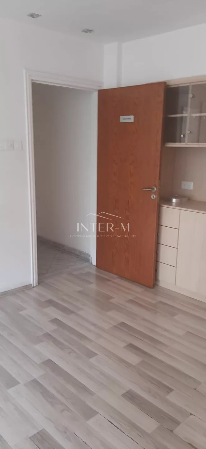 Office For Rent In Agia Zoni, Limassol, Cyprus φωτογραφία 12