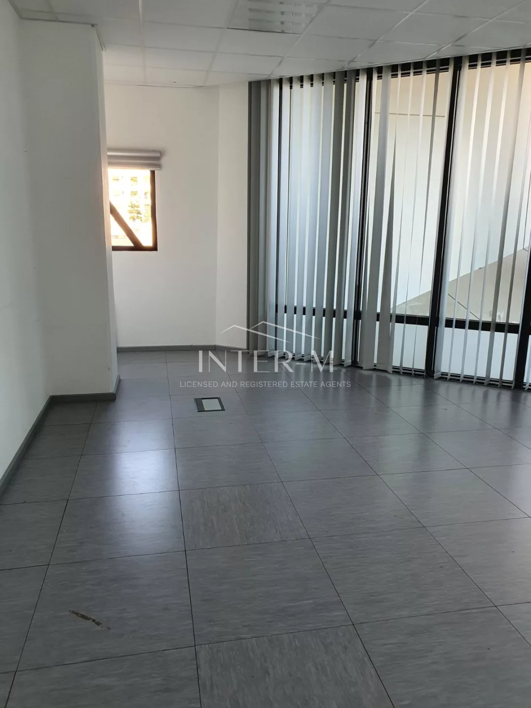 Modern Offices For Rent In Mesa Geitonia (7 Bedroom) φωτογραφία 6
