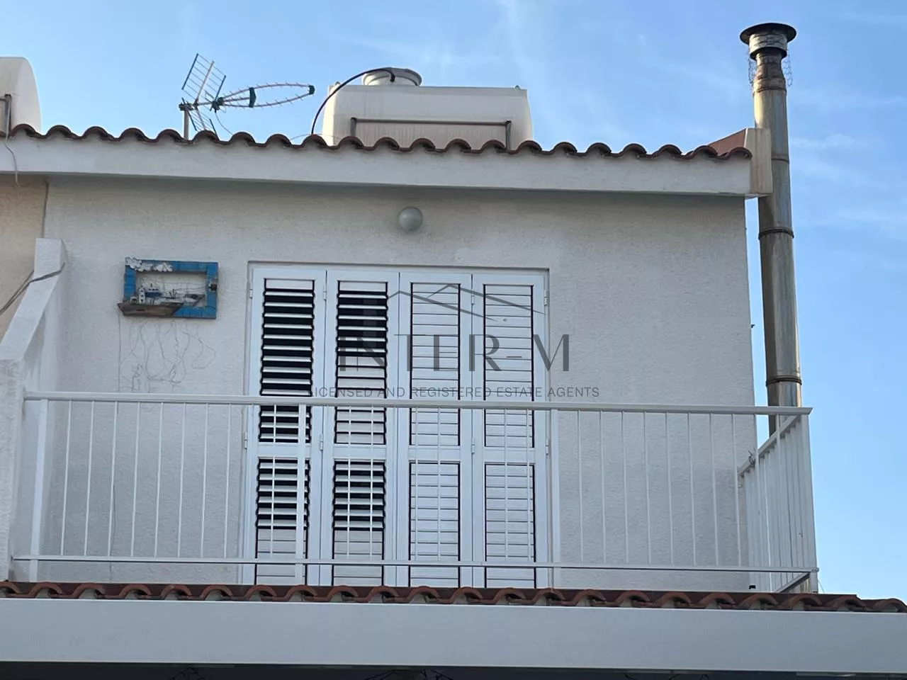 Fully Renovated 3-Bedroom Semi-Detached House In Perivolia, Larnaca, Cyprus (2 Bedroom) photo 25