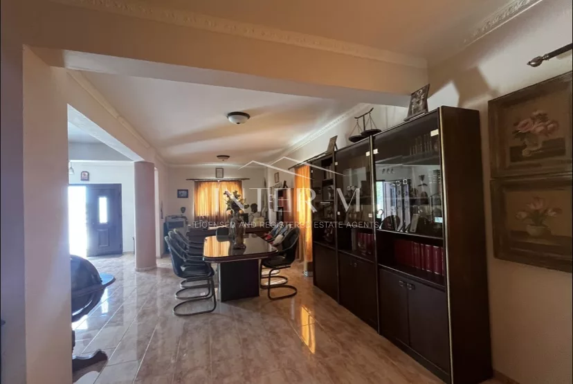House Castle For Sale In Zakaki (4 Bedroom) photo 14