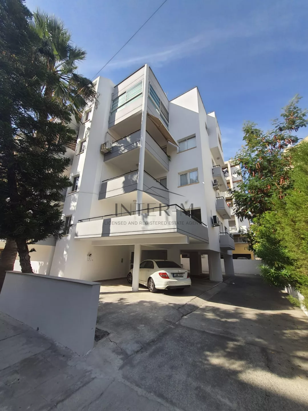 Loft Apartment For Sale in Neapolis, Limassol, Cyprus photo 5