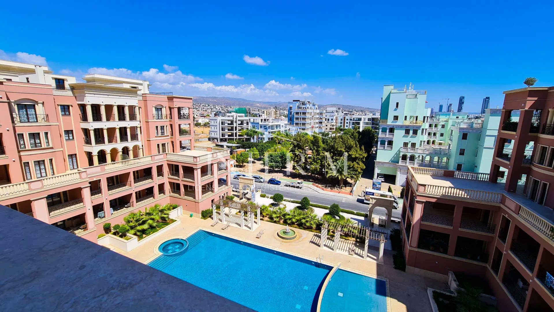 Luxury Penthouse For Rent In  Germasogeia , Limasool  (3 Bedroom) photo 12