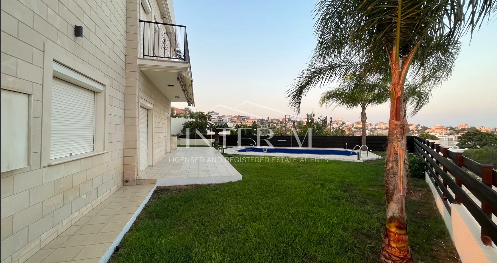 Luxury Villa For Rent In Ayia Fyla , Limassol  (4 Bedroom)