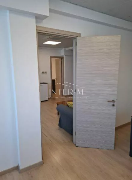 Premium Office Space For Rent | Makariou Avenue, Agia Zoni, Limassol,Cyprus φωτογραφία 5