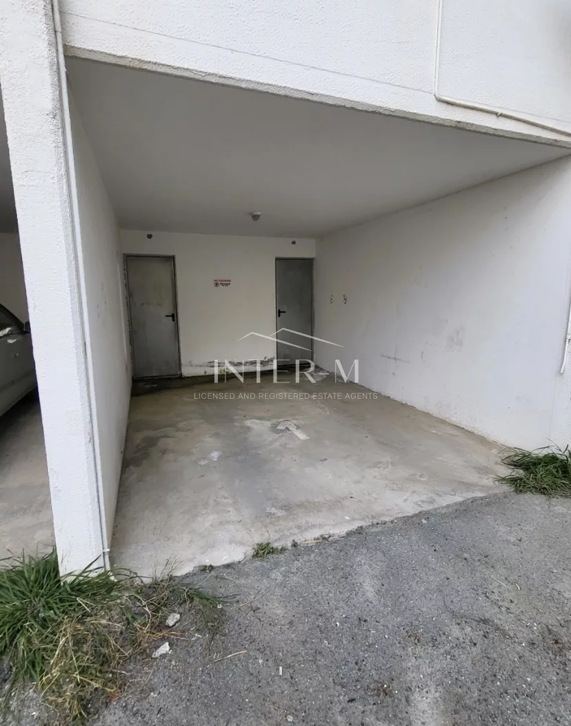 Apartment For Sale In Kato Paphos, Paphos (1 Bedroom) photo 13